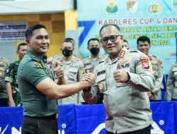 Melalui Turnamen Tenis Meja Tanamkan Salam Sehat dan Sportivitas TNI-POLRI