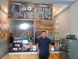 AA AGUNG KUSUMA,SH BANGKITKAN WIRA USAHA MUDA DENGAN KEKELUARGAAN AA AGUNG KUSUMA,SH BANGKITKAN WIRA USAHA MUDA DENGAN KEKELUARGAAN