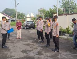 Kapolsek Memimpin Apel pagi dan juga Menekankan kepada Personil Untuk Antisipasi adanya perampasan kendaraan bermotor diwilayah Kecamatan Warunggunung