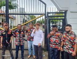 Demo Di Kejati Banten Aliansi Masyarakat Anti Korupsi Tuntut Kejati Banten Mundur Demo Di Kejati Banten Aliansi Masyarakat Anti Korupsi Tuntut Kejati Banten Mundur