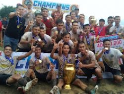 Bupati Sebastianus Darwis Secara Resmi Tutup Turnamen Bupati Bengkayang CUP 2022 Bupati Sebastianus Darwis Secara Resmi Tutup Turnamen Bupati Bengkayang CUP 2022