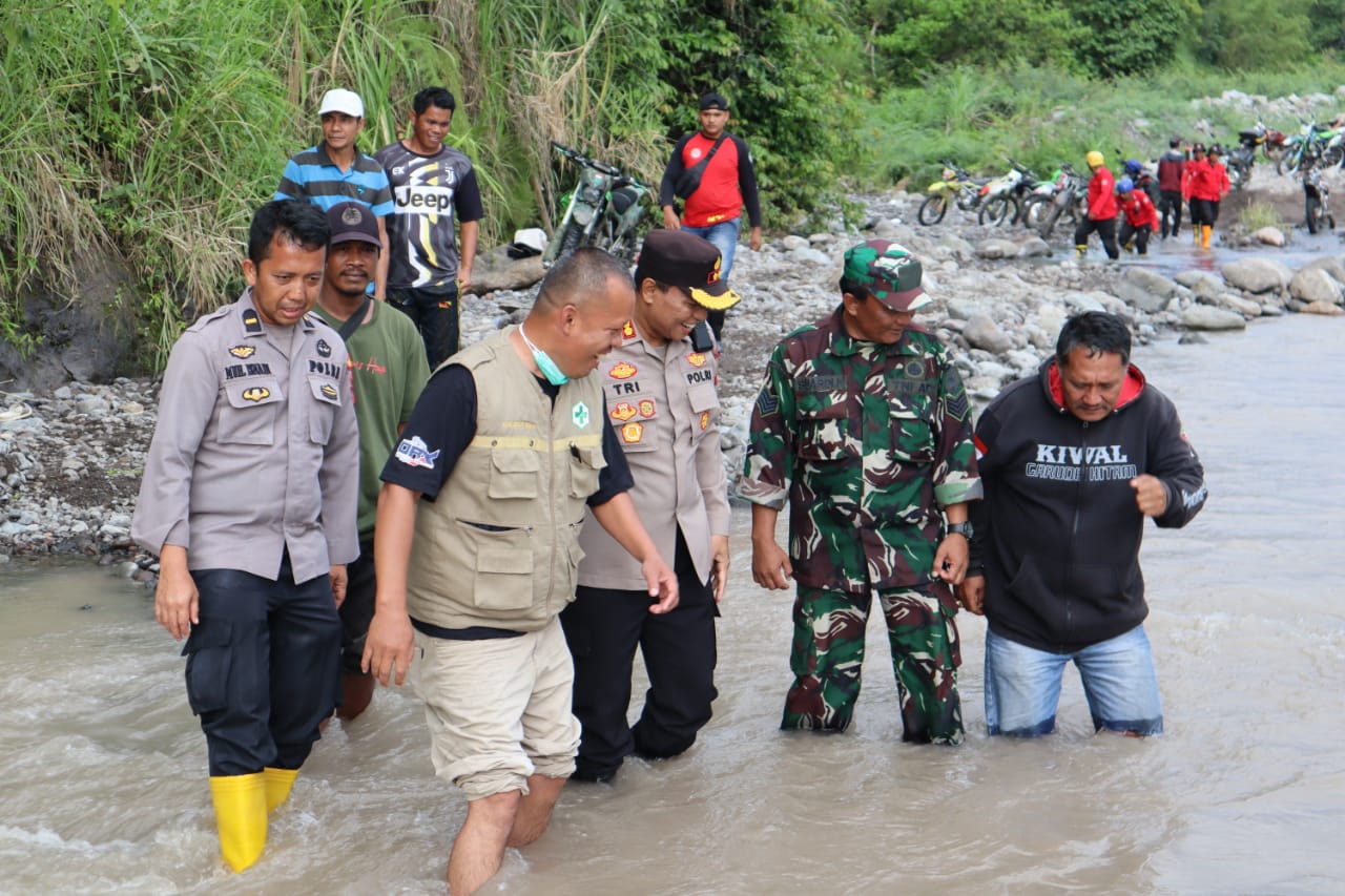 Dihari Ketiga Pasca Longsor, Kapolres Gowa Terus Pantau Pencarian Korban di Parangloe