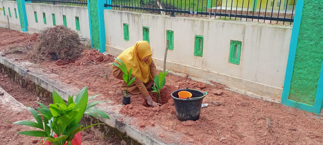 Pj Kampung Bandar Dalam Tancap Gas Berbenah Sesuai Dengan Instruksi Pak Camat