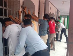 Pastikan Tetap Steril 2023, Lapas Rangkasbitung Sidak & Test Urine WBP Pastikan Tetap Steril 2023, Lapas Rangkasbitung Sidak & Test Urine WBP