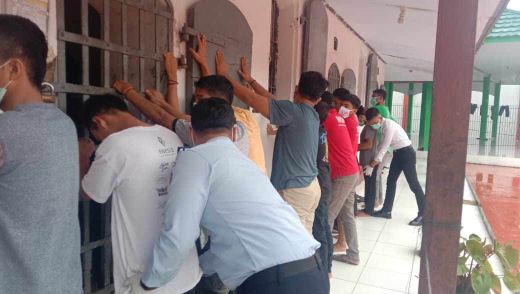 Pastikan Tetap Steril 2023, Lapas Rangkasbitung Sidak & Test Urine WBP