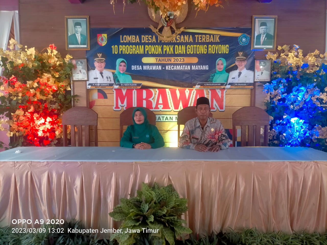 Lomba Desa pelaksana Terbaik 10 Program pokok PKK dan Gotong royong .