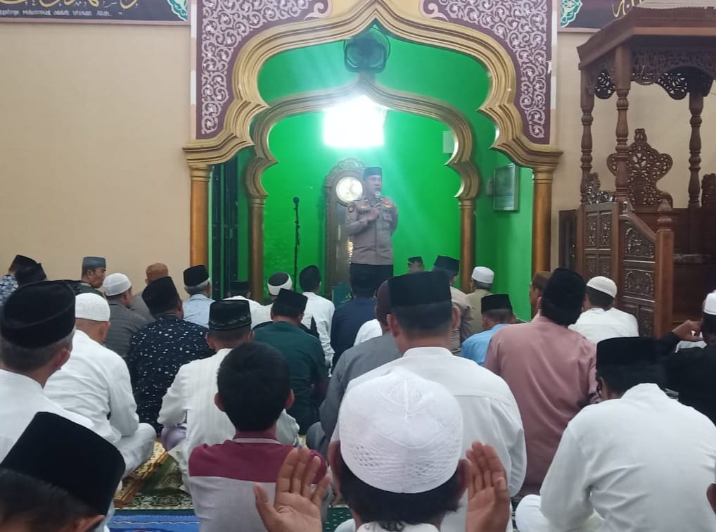 Kapolsek Galsel Terima dan Tampung Aspirasi Warga Melalui Giat “Jumat Curhat”