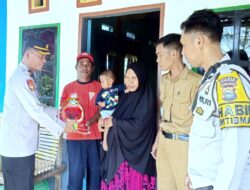 Polres Takalar Kembali Serahkan Bantuan Sembako Kepada Anak Penderita Stunting