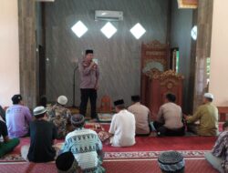 Kapolsek Terima Langsung Saran dan Keluhan Warga Limbungan Melalui Jumat Curhat