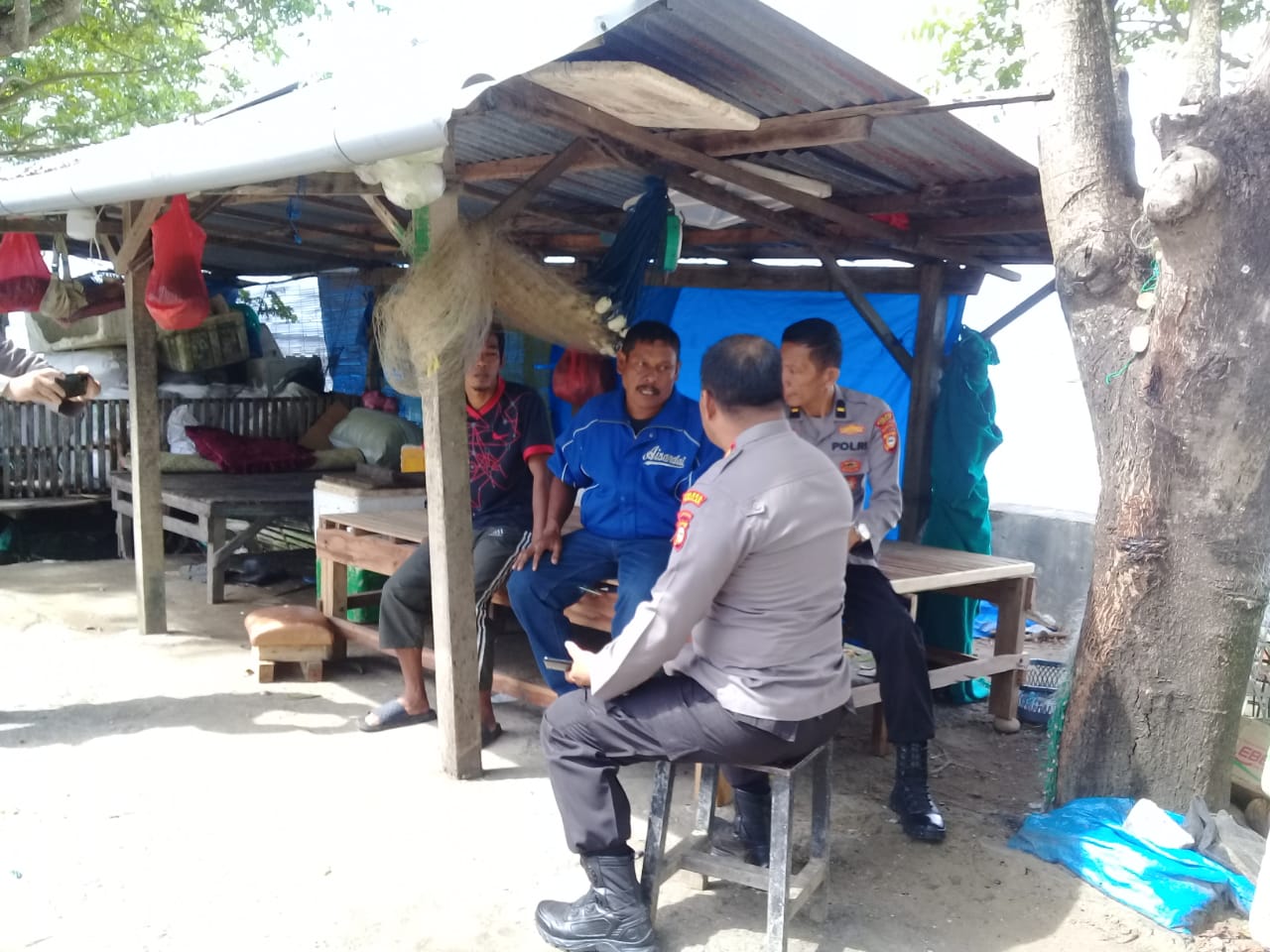 Kapolsek Marbo Dengar Keluhan Warga Topejawa Melalui Giat Bertajuk “Jumat Curhat”,