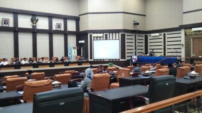 Di Sidang Paripurna DPRD OKI Bupati Terima Empat Usulan Raperda.