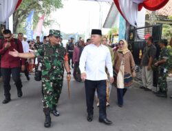 Danrem 064/MY Mendampingi KASAD Menyerahkan 1 Unit Mobil Bantuan Kasad Untuk Operasional Ponpes An Nawawi Di Tanara Banten