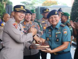 01/03/07) Siaran Berita Bidhumas Polda Banten  *Beri Ucapan HUT Bhayangkara ke-77, Kasrem 064/MY Bersama Pimpinan Staf Korem Sambangi Polda Banten*