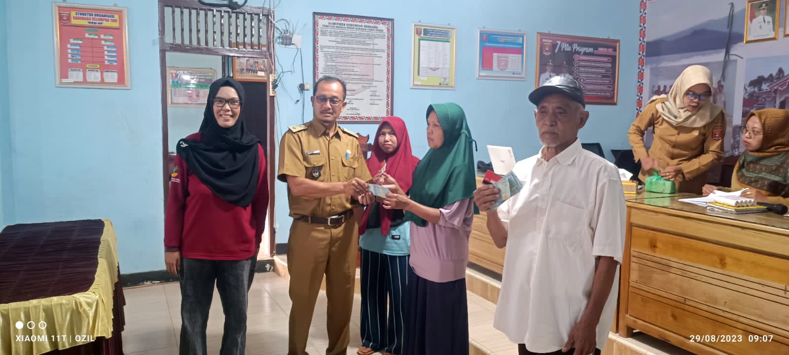 Pemerintah Pekon Trimulyo Kecamatan Gedung Surian,Salurkan Bantuan Program Keluarga Harapan PKH,Juli s/d Agustus 2023.