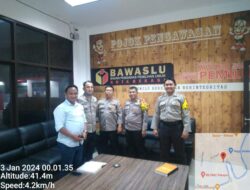 Tingkatkan Patroli Kota Jelang Pemilu, Polsek Bekasi Selatan Patroli Dialogis ke Kantor Bawaslu Kota Bekasi
