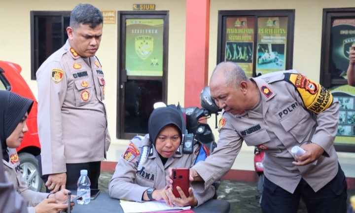 Kapolres Gowa Lakukan Tracking Kesehatan Personel dan Bhayangkari di Polsek/Polsubsektor Jajaran