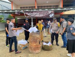 KPU Bengkayang Musnahkan Lebihan Surat Suara.