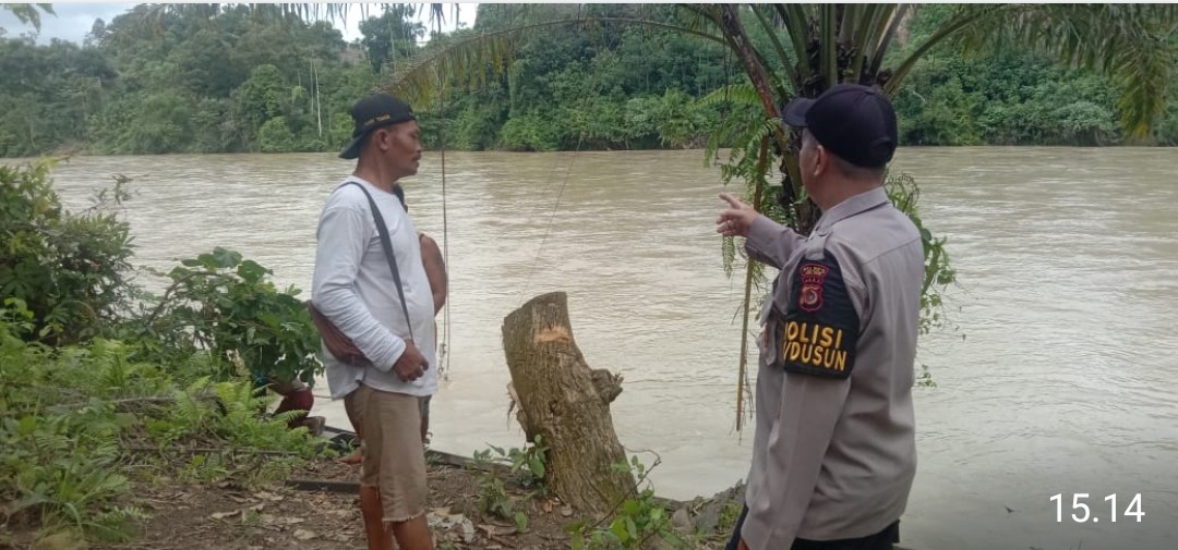 Tali Seling Putus, Getek di Sungai Simpang Jernih, Aceh Timur Hanyut Saat Akan Jemput Anak Sekolah