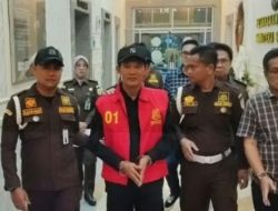 Mantan Walikota Palembang H.Harnojoyo Ditetapkan Tersangka Korupsi Pasar Cinde Palembang Mantan Walikota Palembang H.Harnojoyo Ditetapkan Tersangka Korupsi Pasar Cinde Palembang