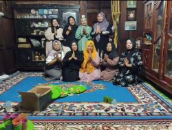 Kepala Perwakilan Media Star7Tv.Com Sumsel Adakan Yasinan Bersama Dikediamannya