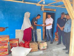 Masyarakat Menanga Jaya Beri Bantuan Kepada Korban Kebakaran Di Talang Singon”