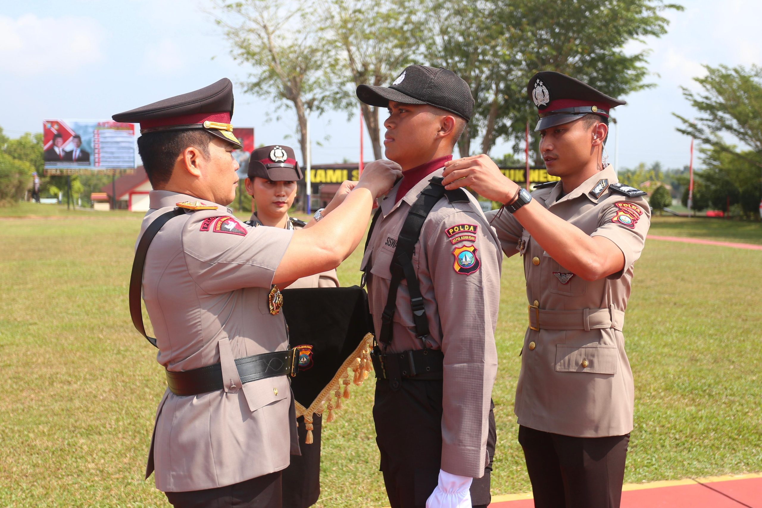 WAKAPOLDA KEPRI PIMPIN UPACARA PEMBUKAAN PENDIDIKAN BINTARA POLRI T.A. 2025 DI SPN TANJUNG BATU