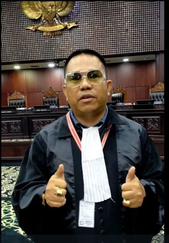 Cecep Azhat Ucapkan Selamat : Bupati Serang Ratu Zakiyah Terima Penghargaan PIMRED Award 2025 FPMRI