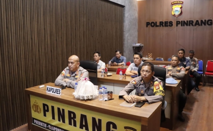 Kapolres Pinrang Hadiri Giat Anev Harian Kapolda Sulsel Secara Virtual, Bahas Kamtibmas Wilayah