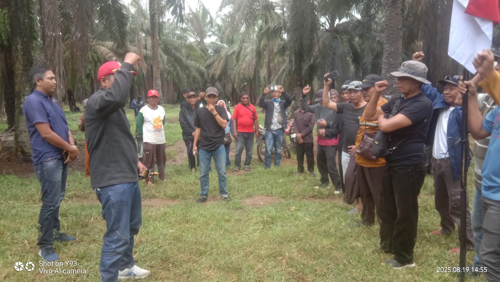 Masyarakat Kamp.Tanjung Pandan Menuntut HAK Milik Nya Yang Di Kuasa Oleh PTPN