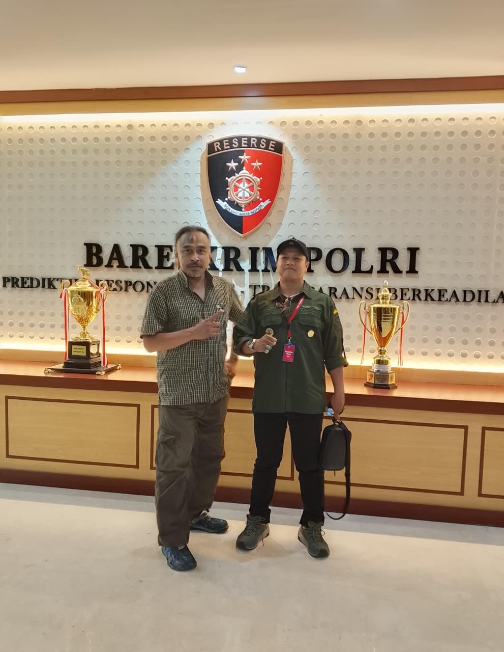 KETUA LBH HARIMAU RAYA, KOOPERATIF ATAS PANGGILAN DITTIPIDUM MABES POLRI TERKAIT DUGAAN LAPORAN MANTAN PEMERIKSA PAJAK KANWIL JAKARTA TIMUR