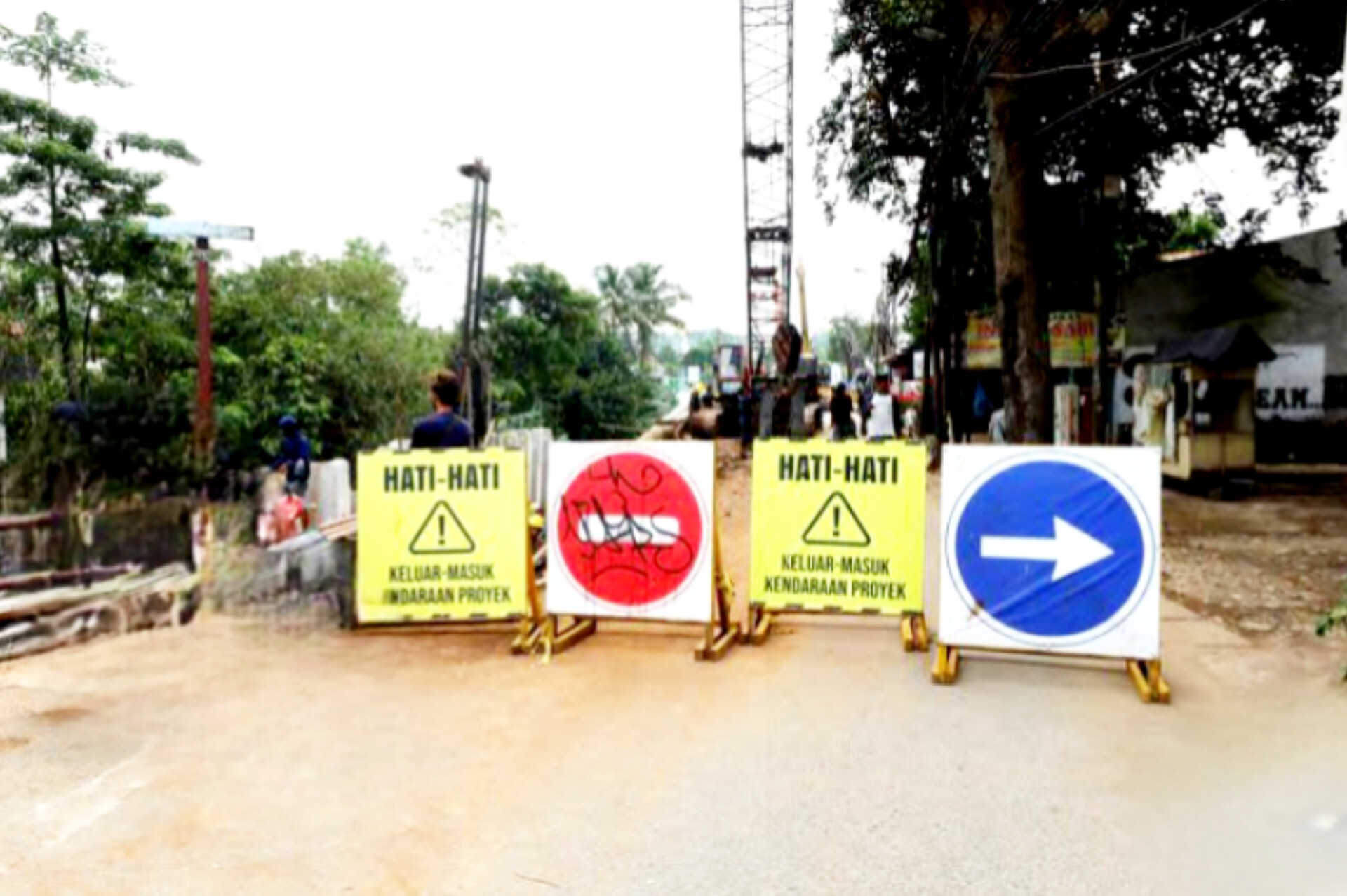 Jalan Cipayung – Pitara Masih Dialihkan, Citra: Warga Diminta Sabar