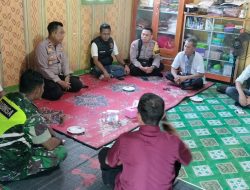 Cooling System Pasca Pemungutan Suara, Kapolsek Kasui Sambangi Para Calon Pilkakam PAW Jaga Kamtibmas Cooling System Pasca Pemungutan Suara, Kapolsek Kasui Sambangi Para Calon Pilkakam PAW Jaga Kamtibmas