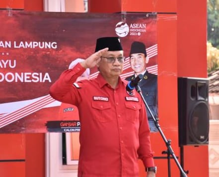 BERUBAH ATAU TERLIBAS, SENIOR PDI-P Lampung Tegas Suarakan Perubahan