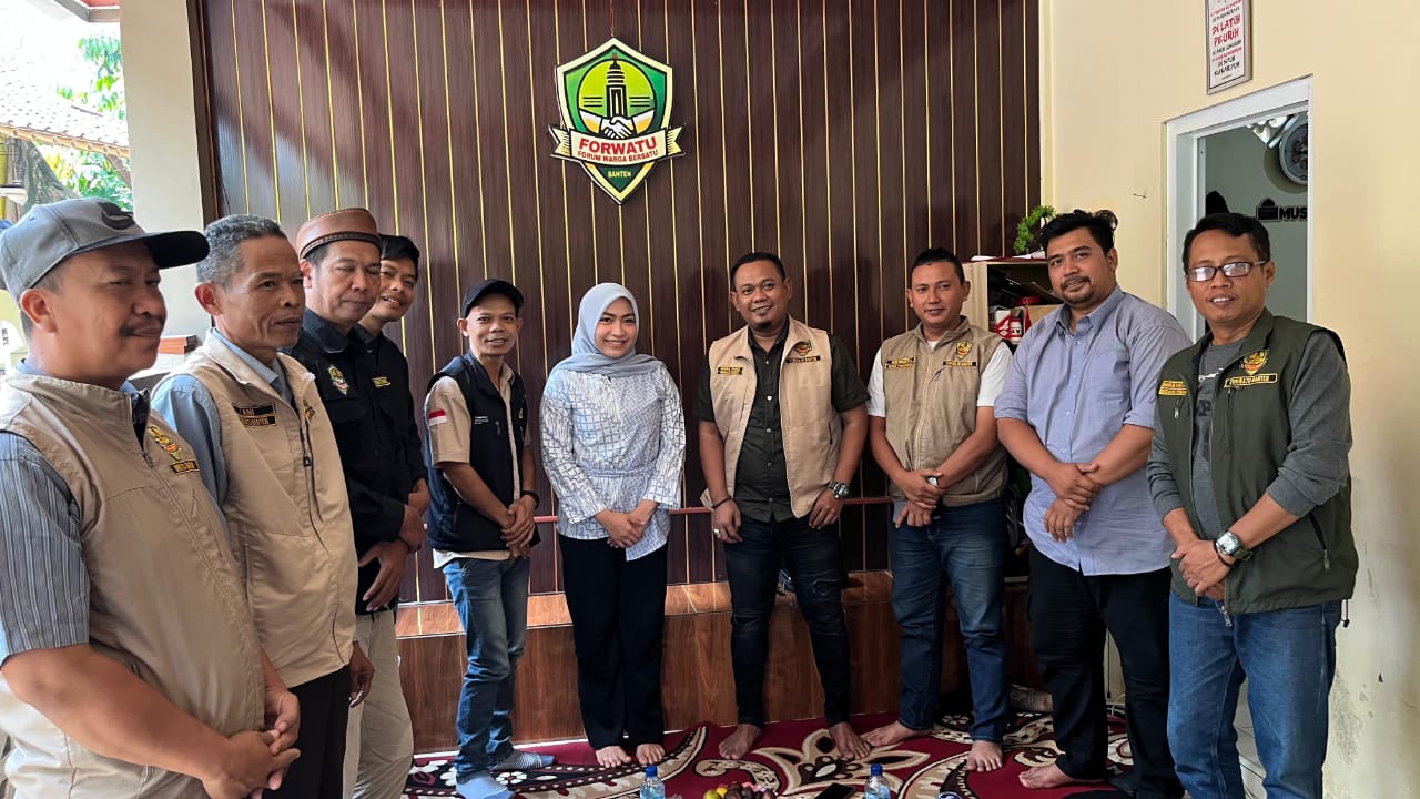 Puluhan anggota Forwatu, Hadiri Kajian Soal Standar Kesehatan Olahan MBG, Dinas Kesehatan Lebak jadi Narasumber di Sekretariat Forwatu Banten