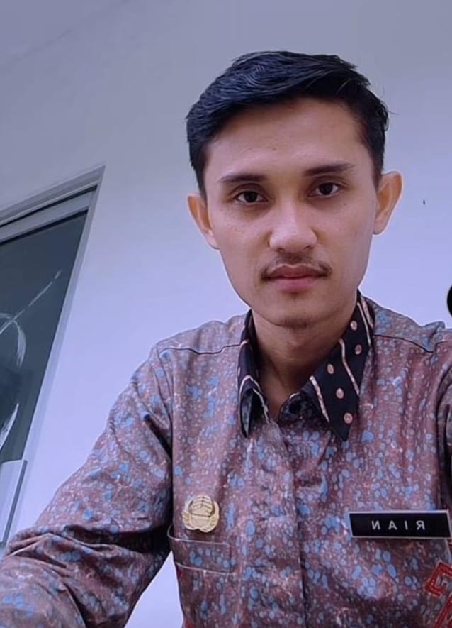 Diduga Rian Oknum Guru SMKN 1 Bandar Lampung, Ancam Korban Dan Tantang Wartawan 