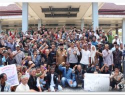 Polres Aceh Timur Kawal Penyampaian Aspirasi Warga Secara Humanis Polres Aceh Timur Kawal Penyampaian Aspirasi Warga Secara Humanis
