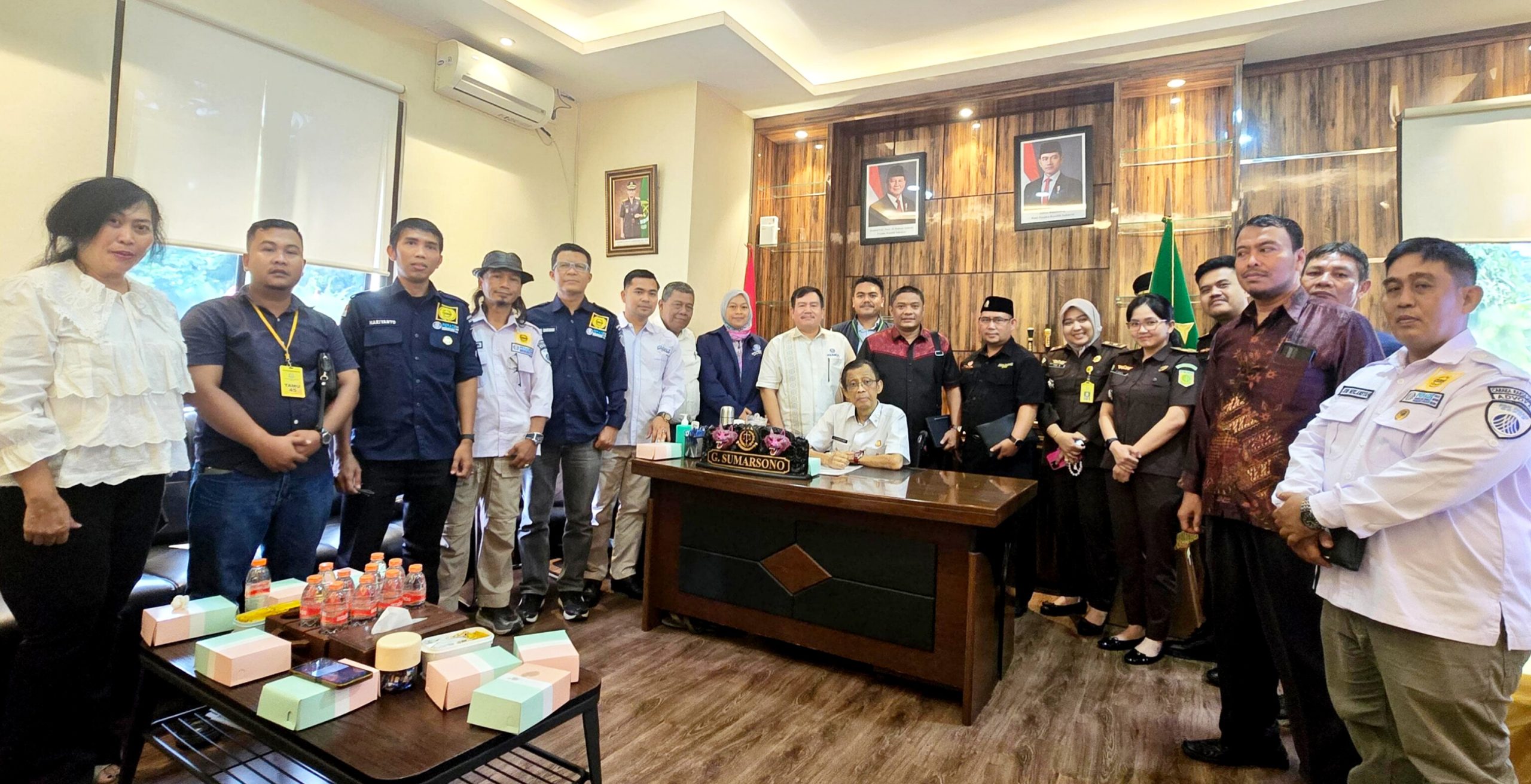 Audiensi ke Kejari, DPC PERADI Kota Depok Dorong Bantuan Hukum untuk Tersangka dan Terdakwa