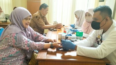 Sekwan DPRD Depok Ajak Pegawai Jaga Sehat Lewat Cek Gratis