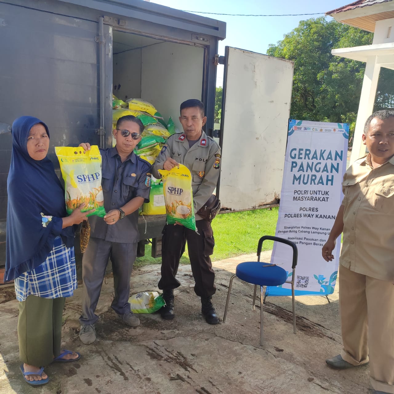 Polri Untuk Masyarakat, Satbinmas Polres Way Kanan Gelar GPM di Kampung Negeri Batin