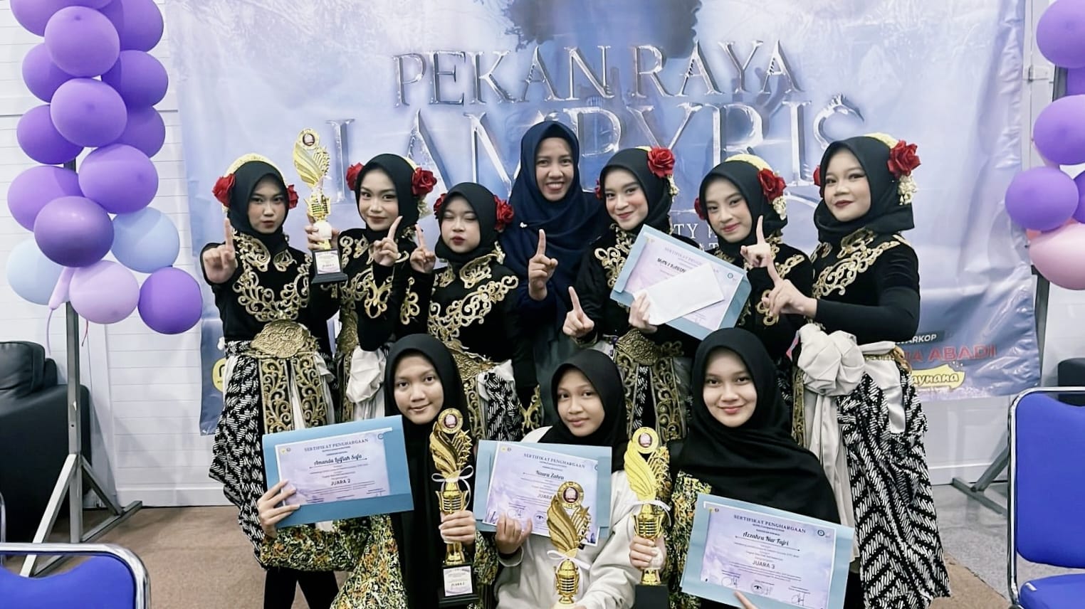 Siswa MAN 1 Bogor Berjaya di Lampyris UNPAK 2025, Bawa Pulang 4 Piala