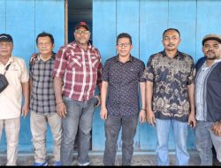 Ratusan wartawan lintas media di Kabupaten Aceh Timur yang tergabung 18 organisasi pers akan gelar peringatan maulid nabi besar saw yang dirangkai tausiah agama, santunan anak yatim serta santunan sesepuh insan pers. Ratusan wartawan lintas media di Kabupaten Aceh Timur yang tergabung 18 organisasi pers akan gelar peringatan maulid nabi besar saw yang dirangkai tausiah agama, santunan anak yatim serta santunan sesepuh insan pers.