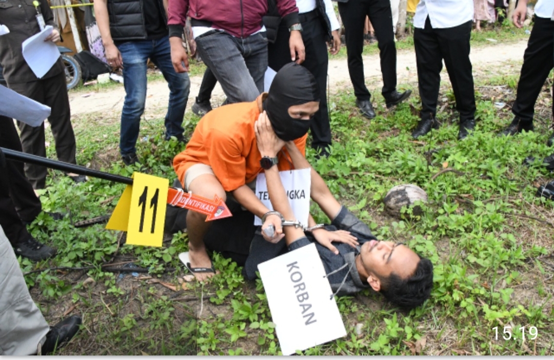 Polres Aceh Timur Gelar Rekontruksi Pembunuhan Pekerja Jasa Pengiriman Barang