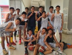 SMPN 3 Depok Raih Juara Satu Turnamen Basket SPECTRUM, Ini Pemain Terbaiknya!