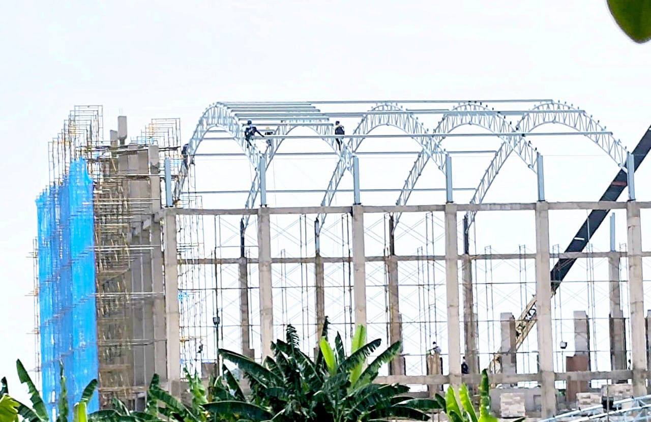 Miris, Proyek Sport Center Rp16 Miliar di Bojonegoro Langgar Aturan K3