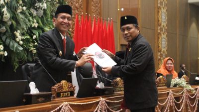 Konsultan Sport Center Bermasalah: Pengawas Proyek Jadi Sorotan Tajam DPRD Bojonegoro Konsultan Sport Center Bermasalah: Pengawas Proyek Jadi Sorotan Tajam DPRD Bojonegoro