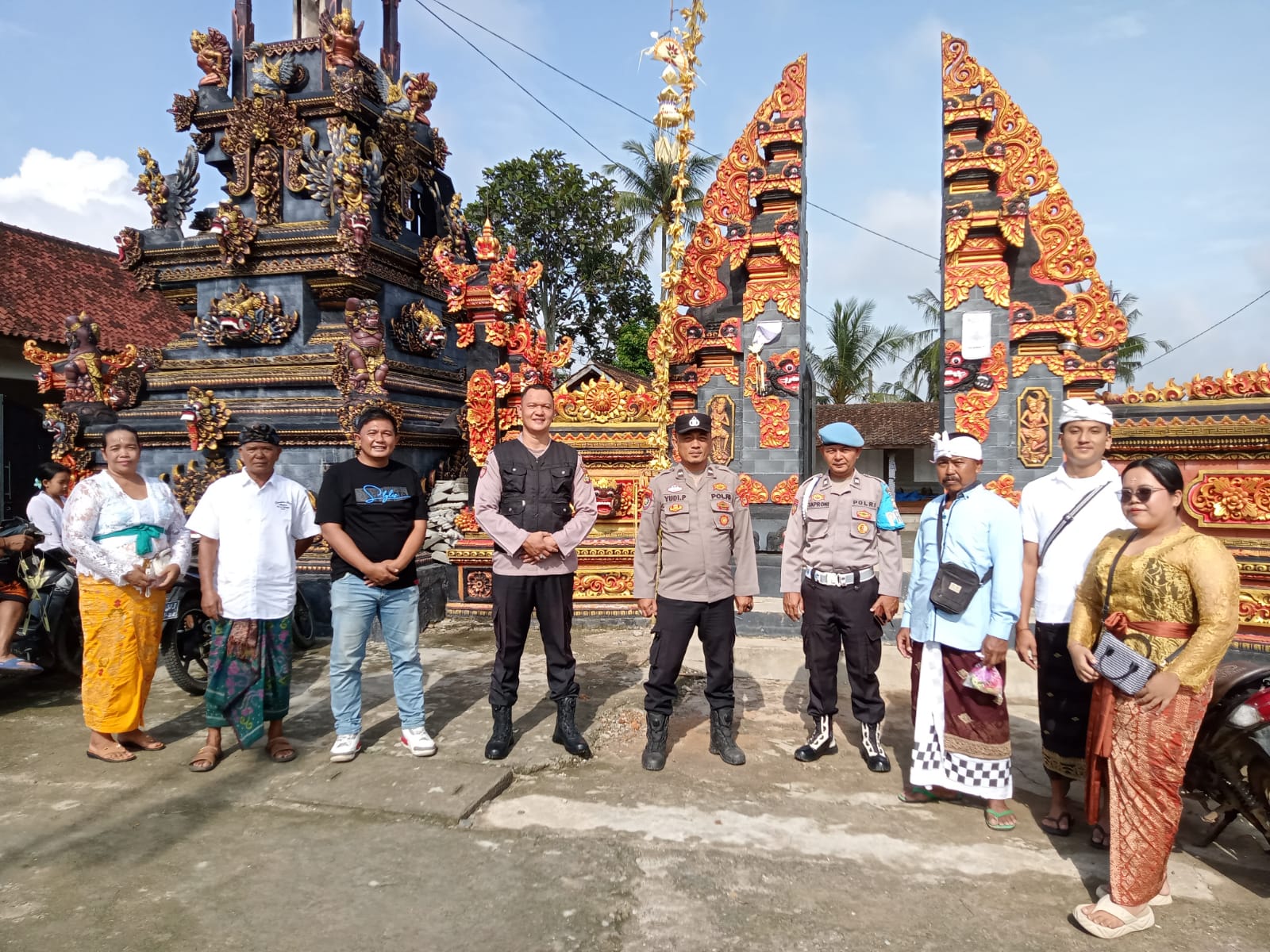 Pam Ibadah Hari Raya Galungan, Polisi Ajak Warga Toleransi dan Kerukunan Umat Beragama di Banjit
