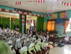 Police Goes To School, Satbinmas Polres Way Kanan Berikan Binluh di SDN 1 Sidoarjo