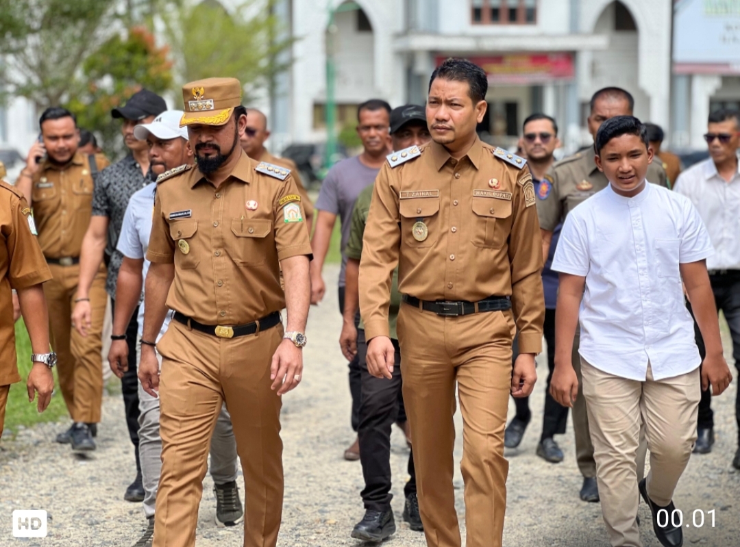 Pandangan Masyarakat Tentang Sosok Wakil Bupati Aceh Timur T. Zainal Abidin. 