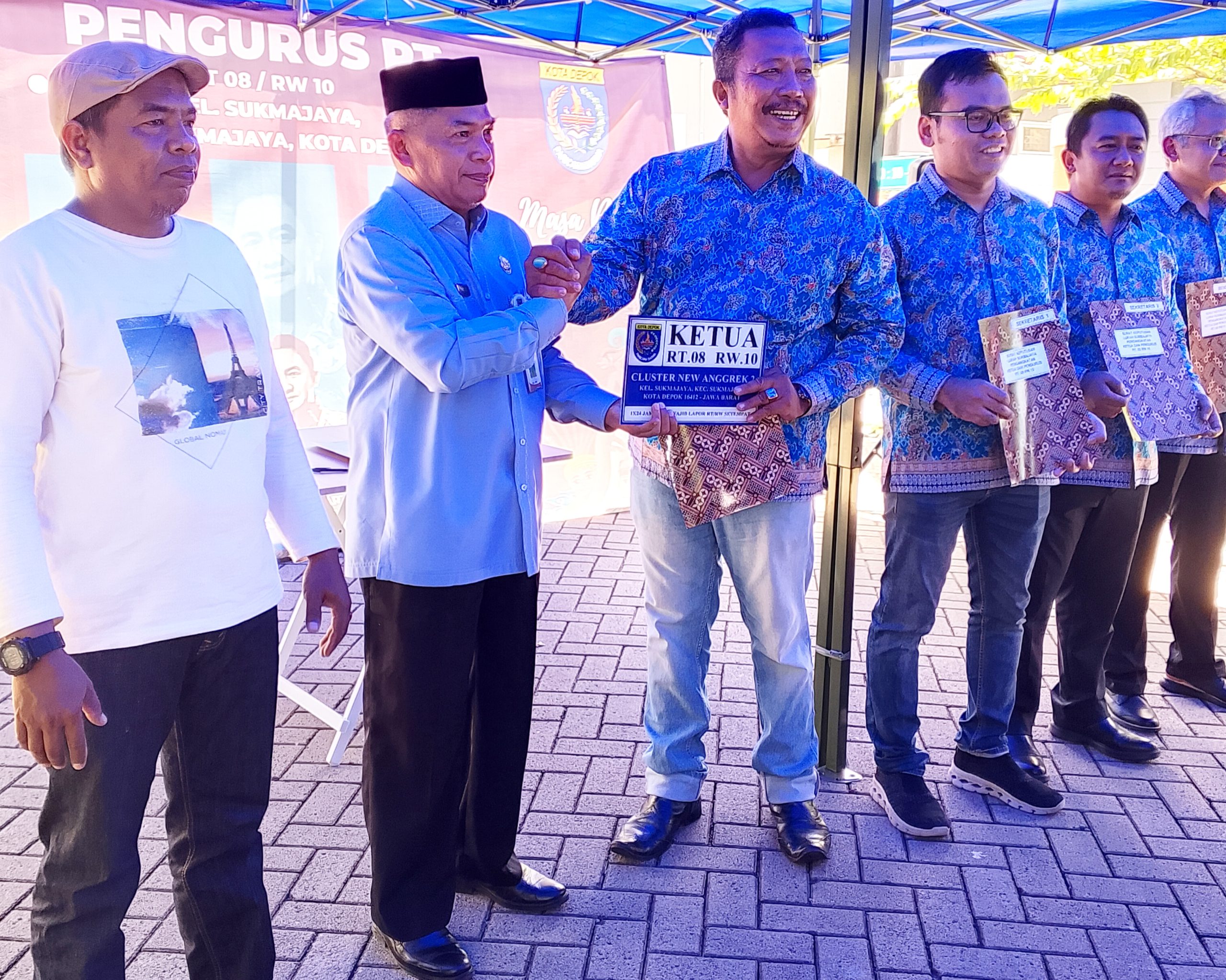 Viral! Pelantikan Kasno Diwarnai Puluhan Karangan Bunga Termasuk Wali Kota Depok