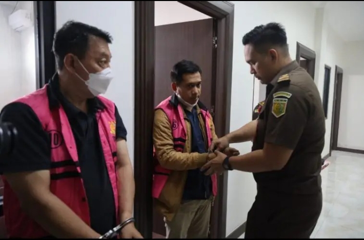 Kejaksaan Tinggi Banten Tahan Dua Tersangka Kasus Korupsi Minyak Goreng Fiktif PT ABM, Kerugian Negara Capai Rp 20,4 Miliar